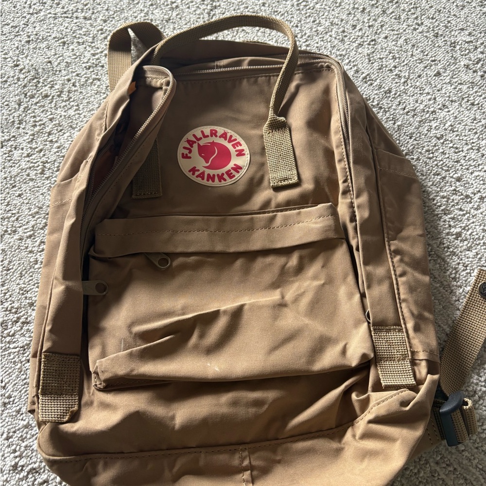 Kånken Brown Backpack